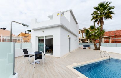 Adosado - Obra nueva - Torrevieja - Torrevieja