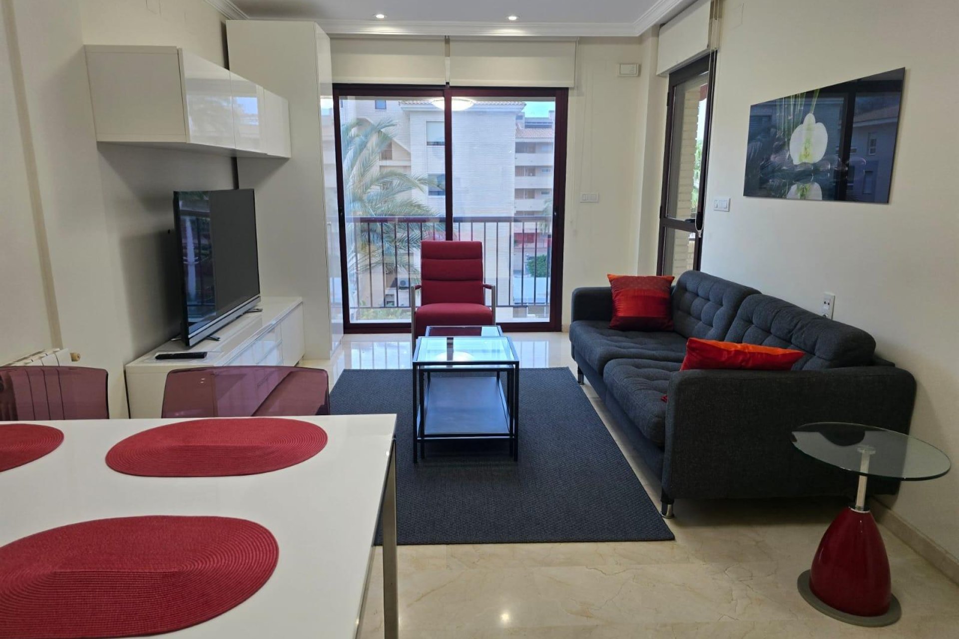 Alquiler a largo plazo - Apartamento / piso -
Alfaz del Pi - Albir