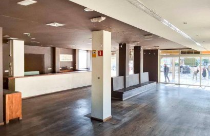 Comercial - Reventa - Altea -
                Altea