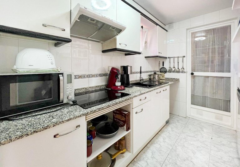 Herverkoop - Appartement / flat -
Alfaz del Pi - Albir