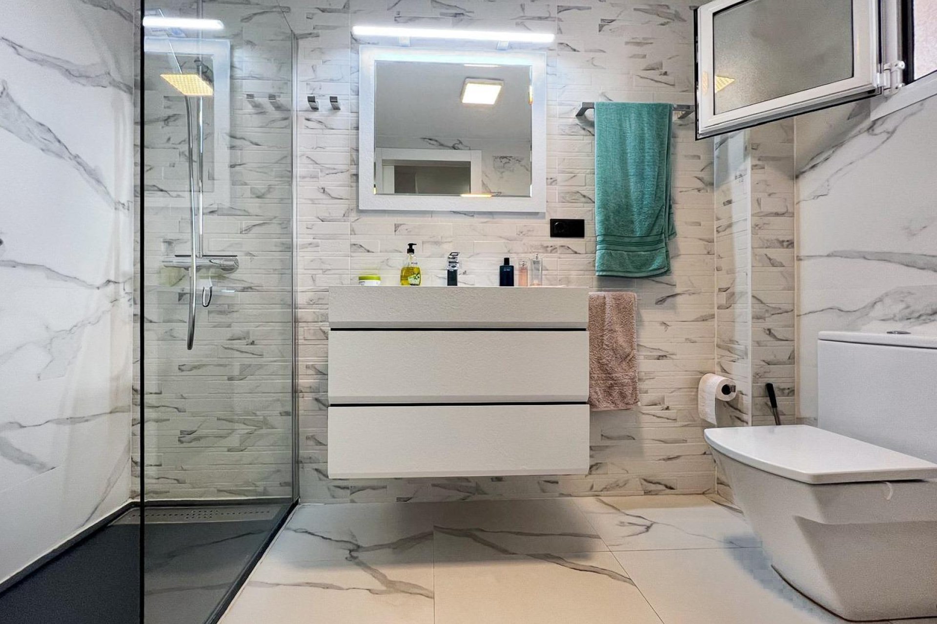 Herverkoop - Appartement / flat -
Alfaz del Pi - Albir