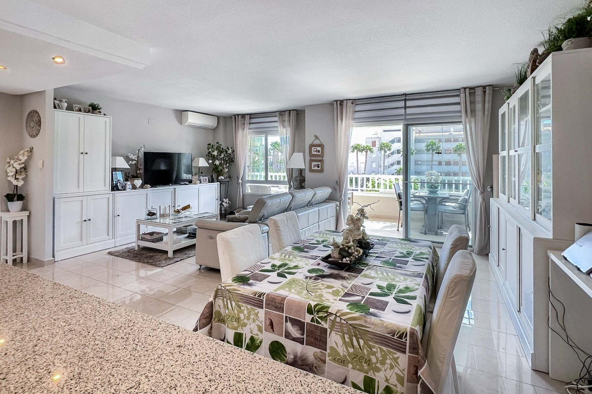 Herverkoop - Appartement / flat -
Alfaz del Pi - Albir