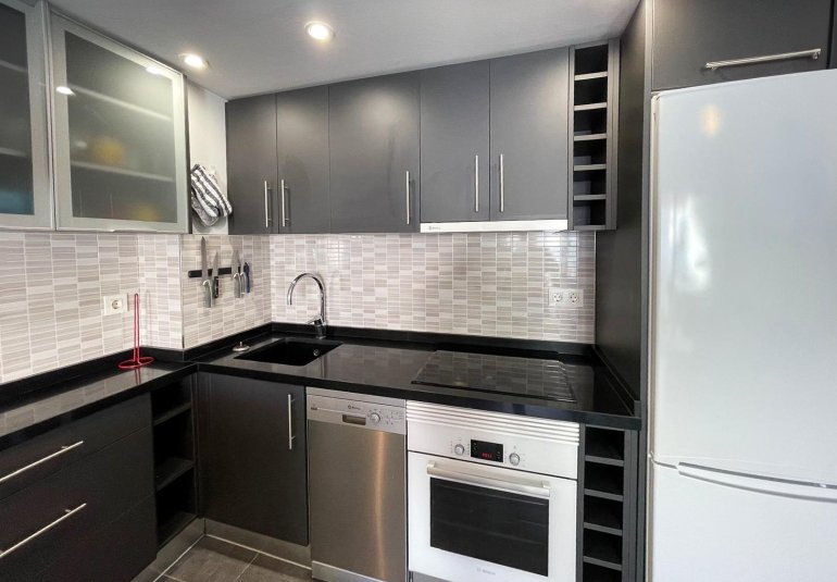 Herverkoop - Appartement / flat -
Altea