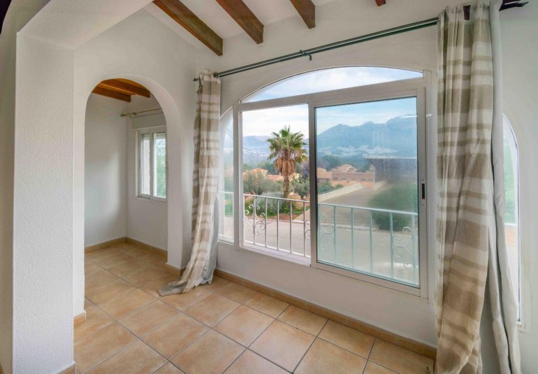 Herverkoop - Herenhuis -
La Nucía - La nucia