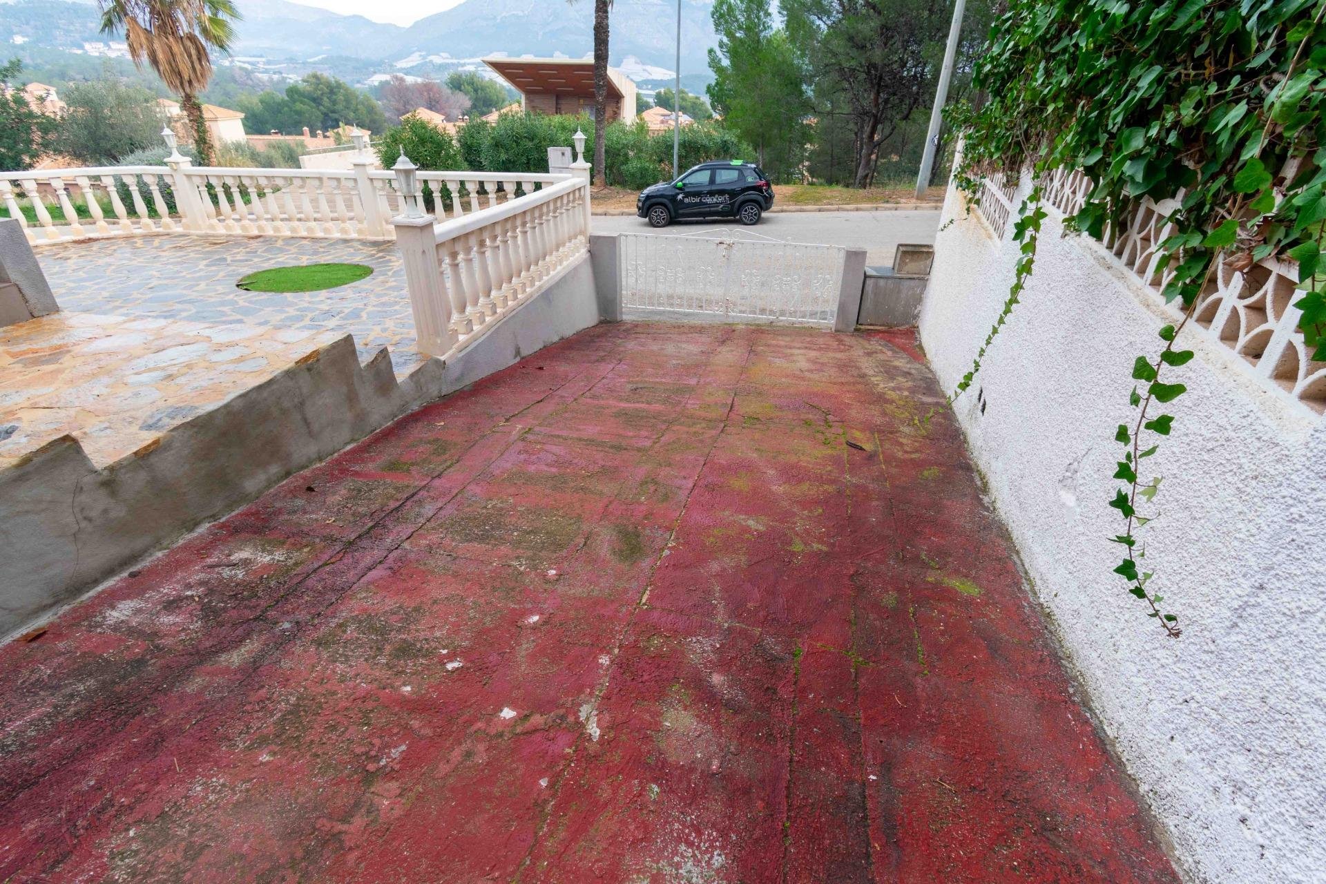 Herverkoop - Herenhuis -
La Nucía - La nucia