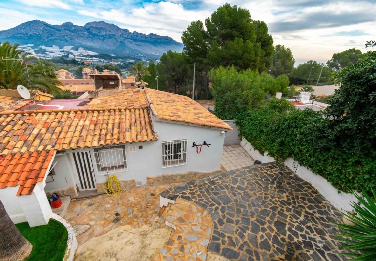 Herverkoop - Herenhuis -
La Nucía - La nucia