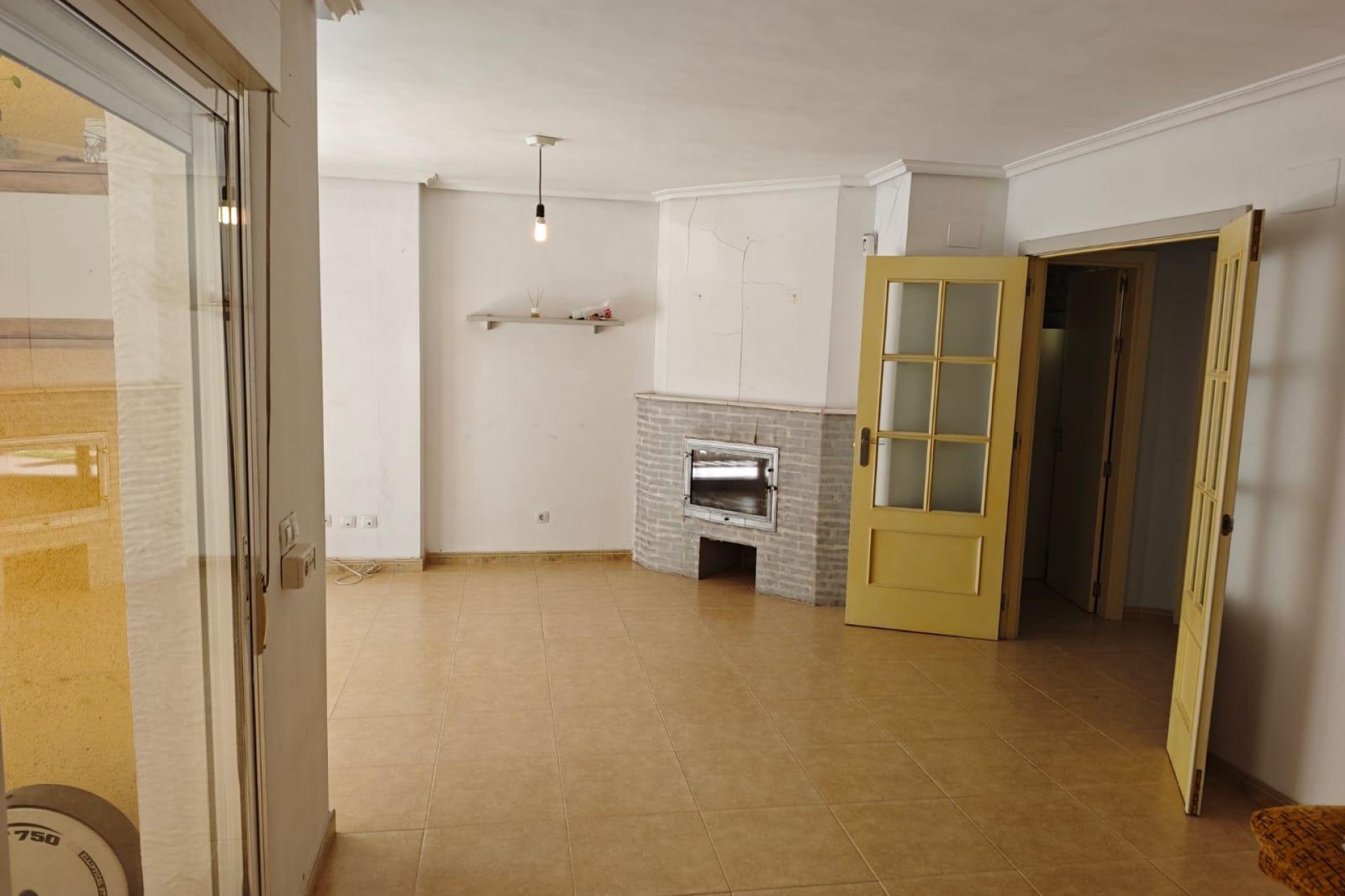 Herverkoop - Herenhuis -
La Nucía - La nucia