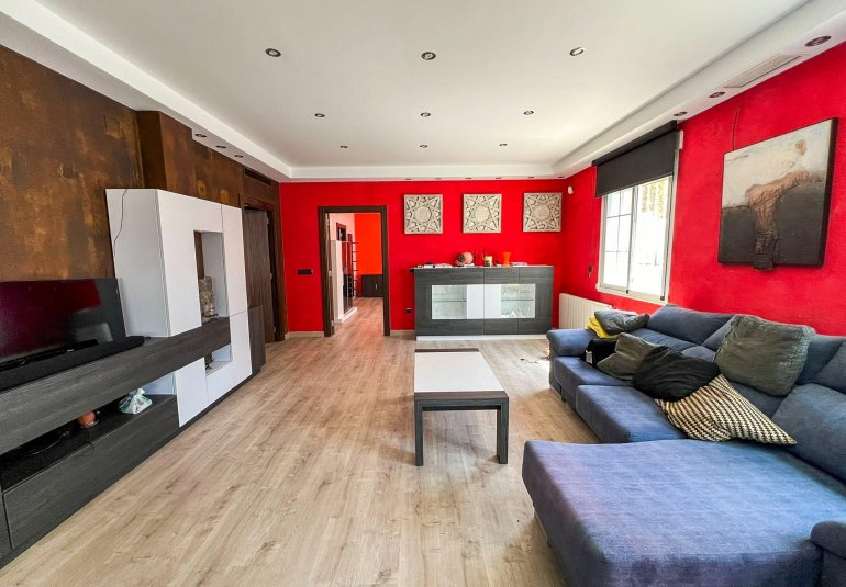 Herverkoop - Villa -
Alfaz del Pi - Albir