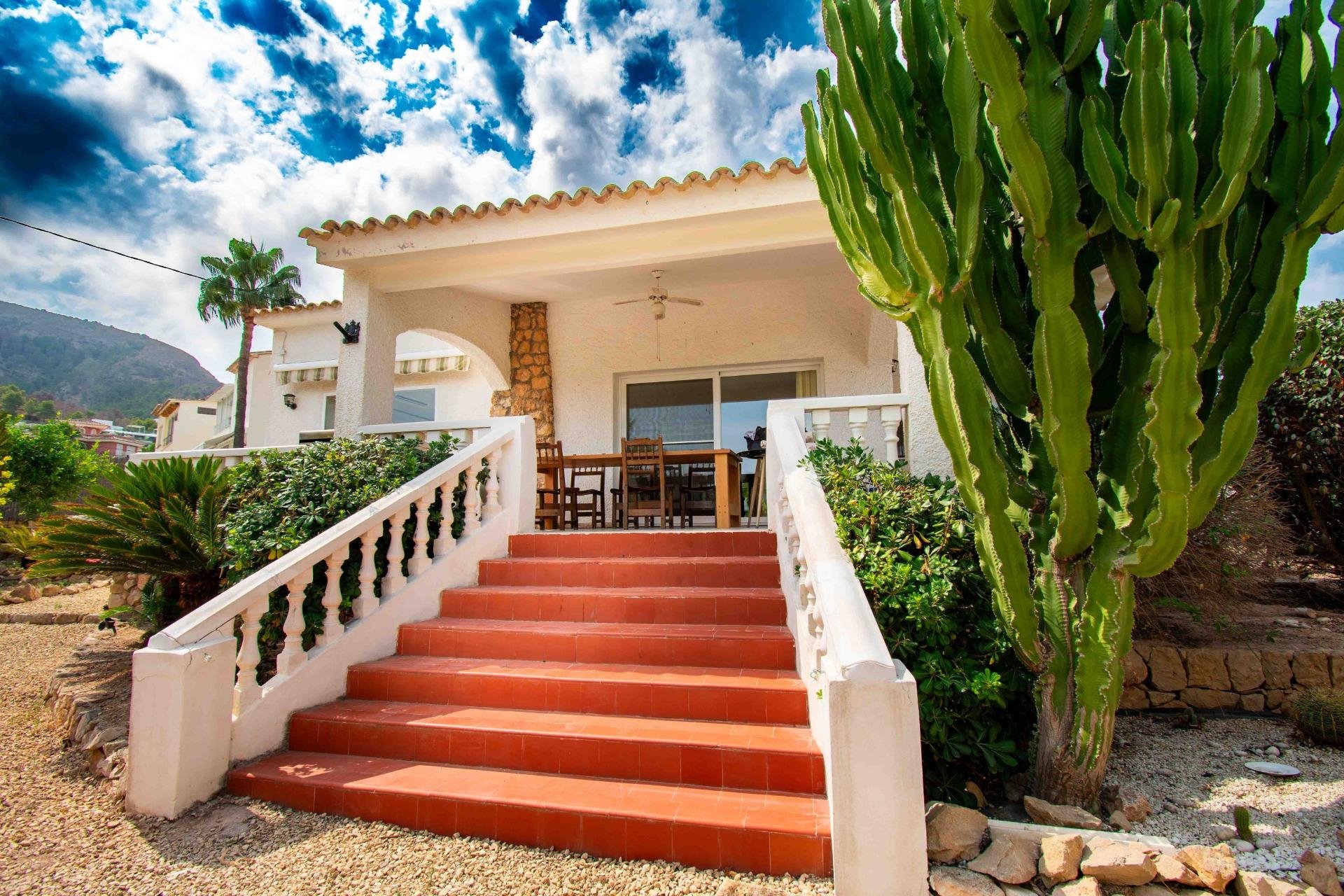 Herverkoop - Villa -
Alfaz del Pi - Albir