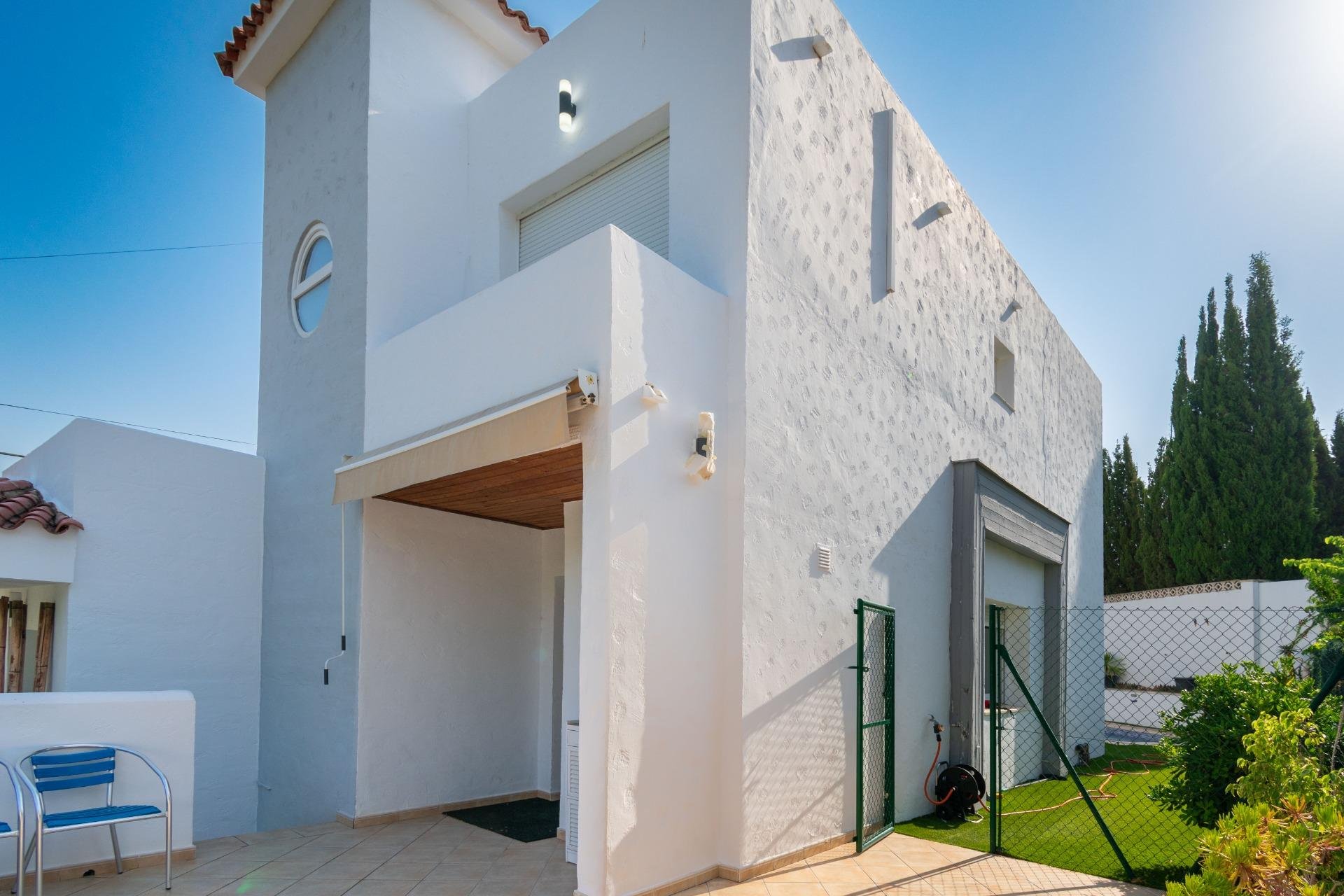 Herverkoop - Villa -
Alfaz del Pi - Albir