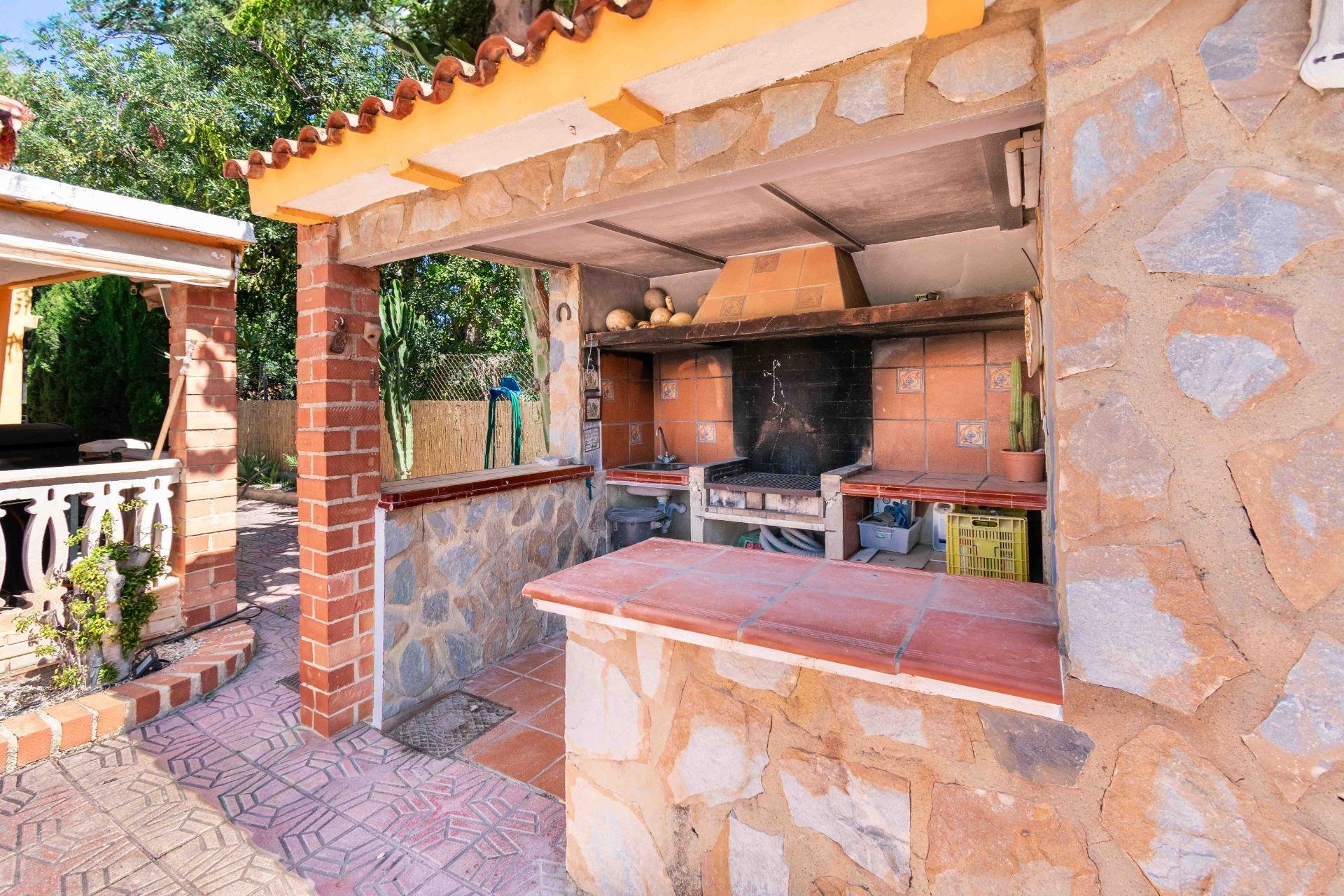 Herverkoop - Villa -
Alfaz del Pi - Albir