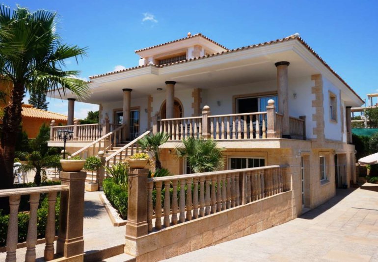 Herverkoop - Villa -
Alfaz del Pi