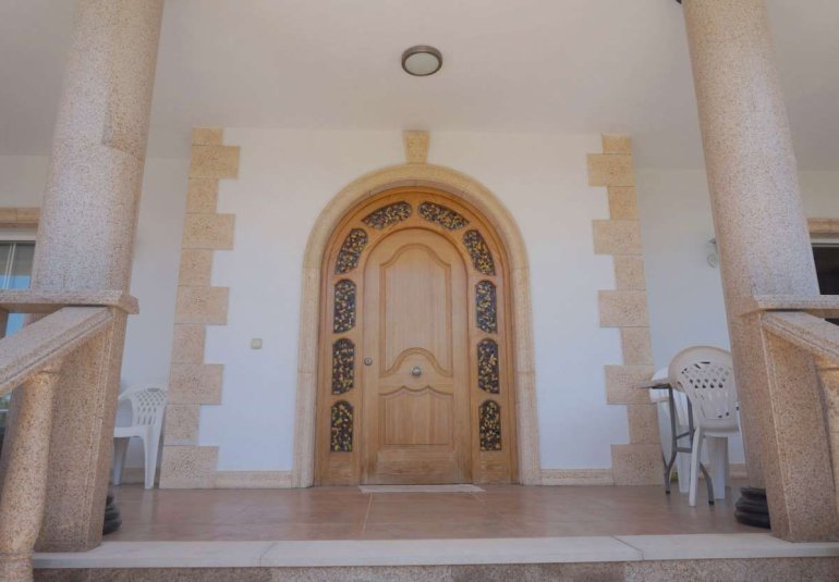 Herverkoop - Villa -
Alfaz del Pi