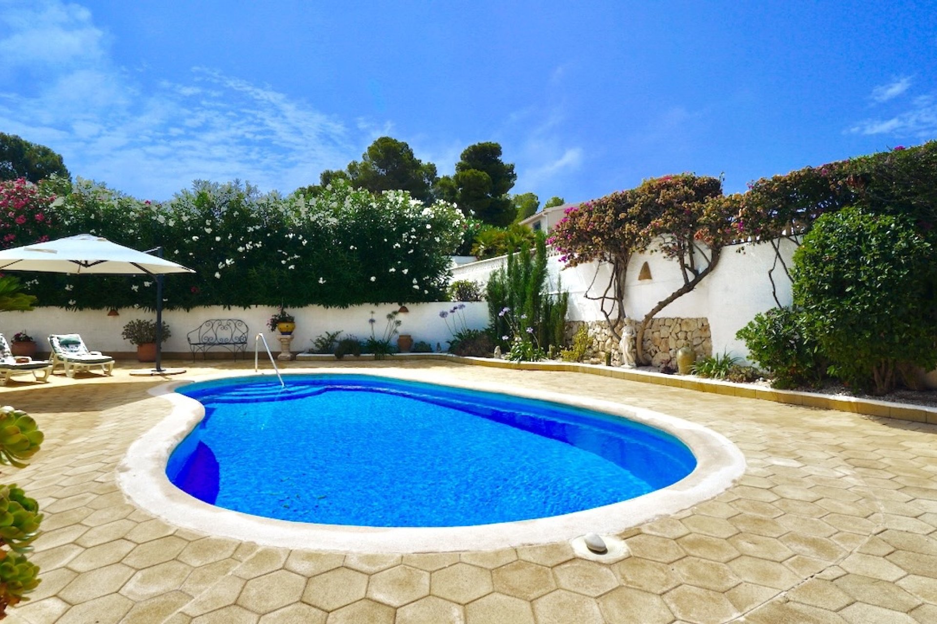 Herverkoop - Villa -
Benissa - Punta Estrella