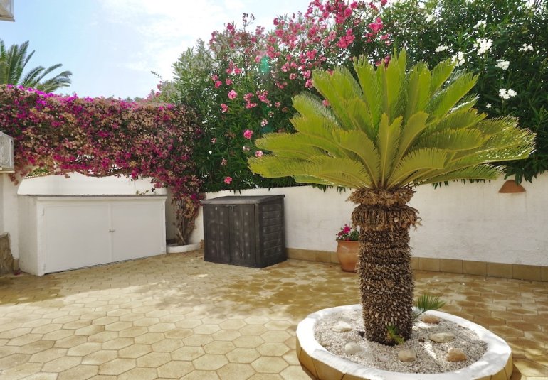 Herverkoop - Villa -
Benissa - Punta Estrella