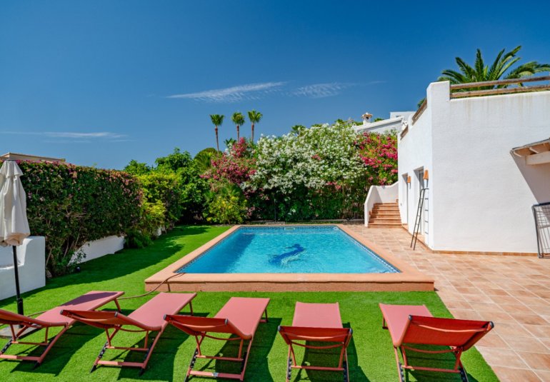 Herverkoop - Villa -
Benissa