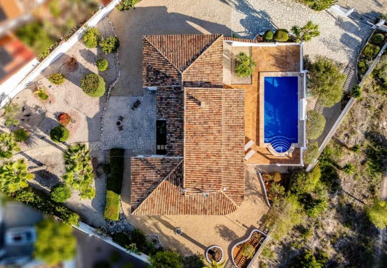 Herverkoop - Villa -
Calpe - Cometa III