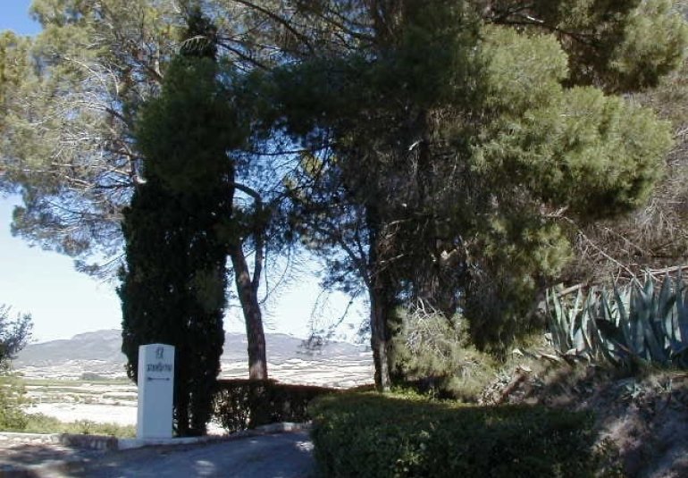 Herverkoop - Villa -
Caravaca - Singla