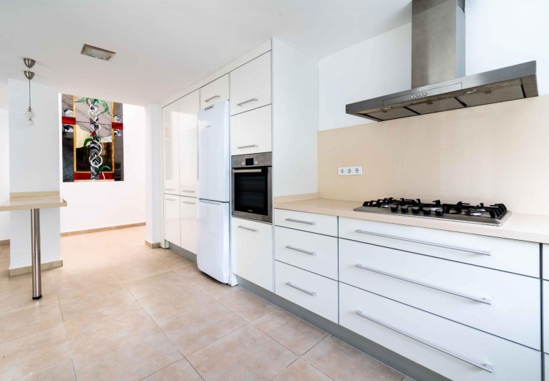 Herverkoop - Villa / Halfvrijstaand -
Alfaz del Pi - Albir