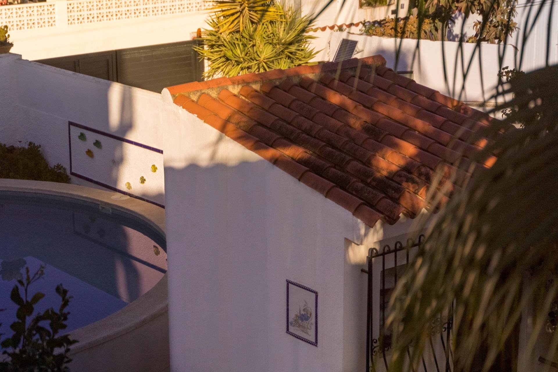 Herverkoop - Villa / Halfvrijstaand -
Alfaz del Pi - Albir