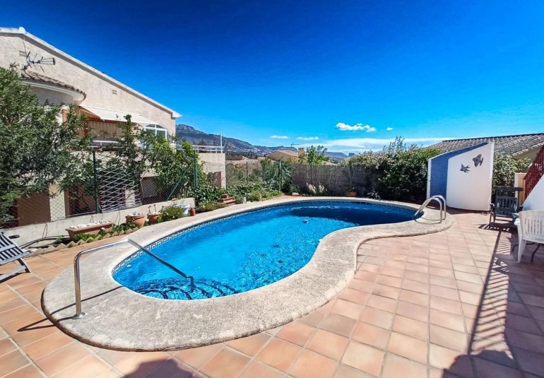 Herverkoop - Villa -
La Nucía - La nucia