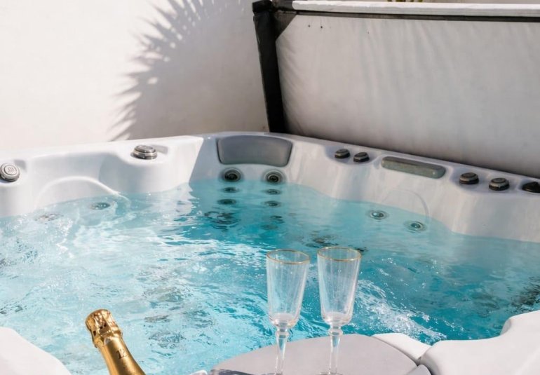 Herverkoop - Villa -
La Nucía - La nucia