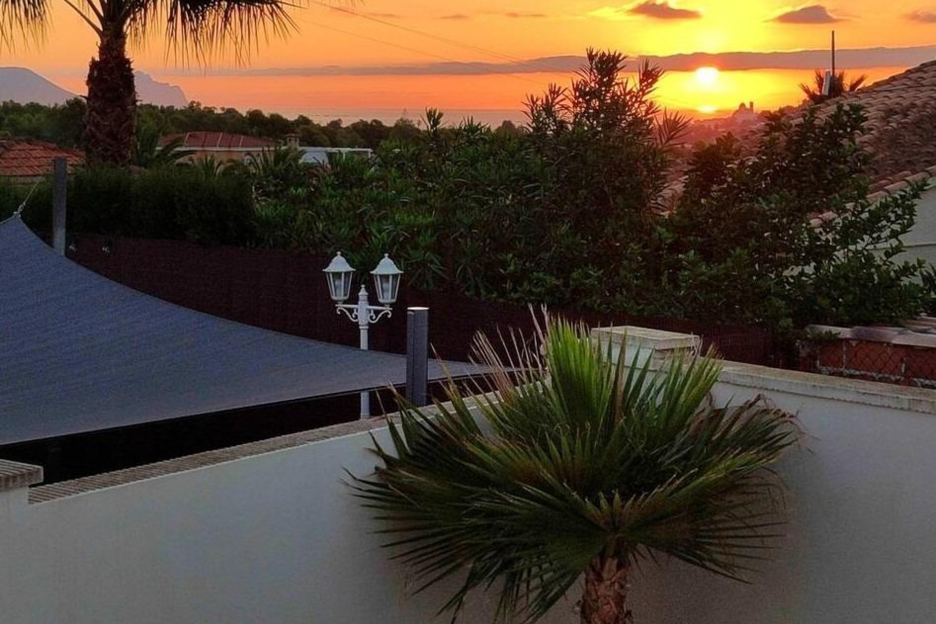 Herverkoop - Villa -
La Nucía - La nucia