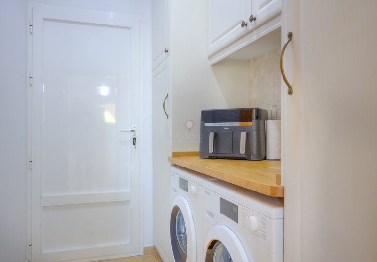 Herverkoop - Villa -
Moraira - La Sabatera