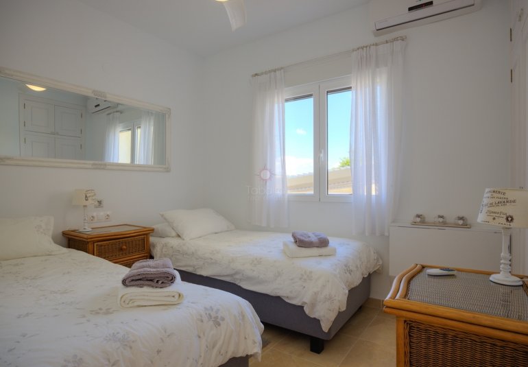 Herverkoop - Villa -
Moraira - La Sabatera