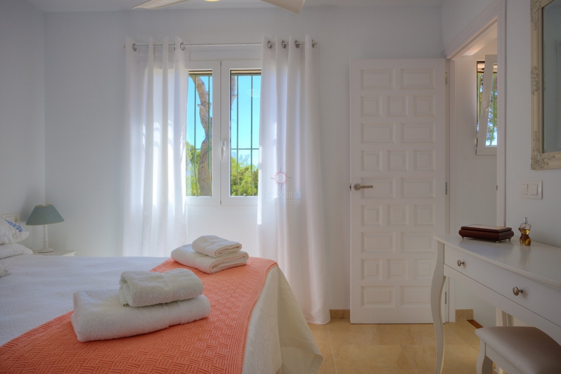 Herverkoop - Villa -
Moraira - La Sabatera