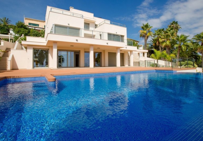 Herverkoop - Villa -
Moraira