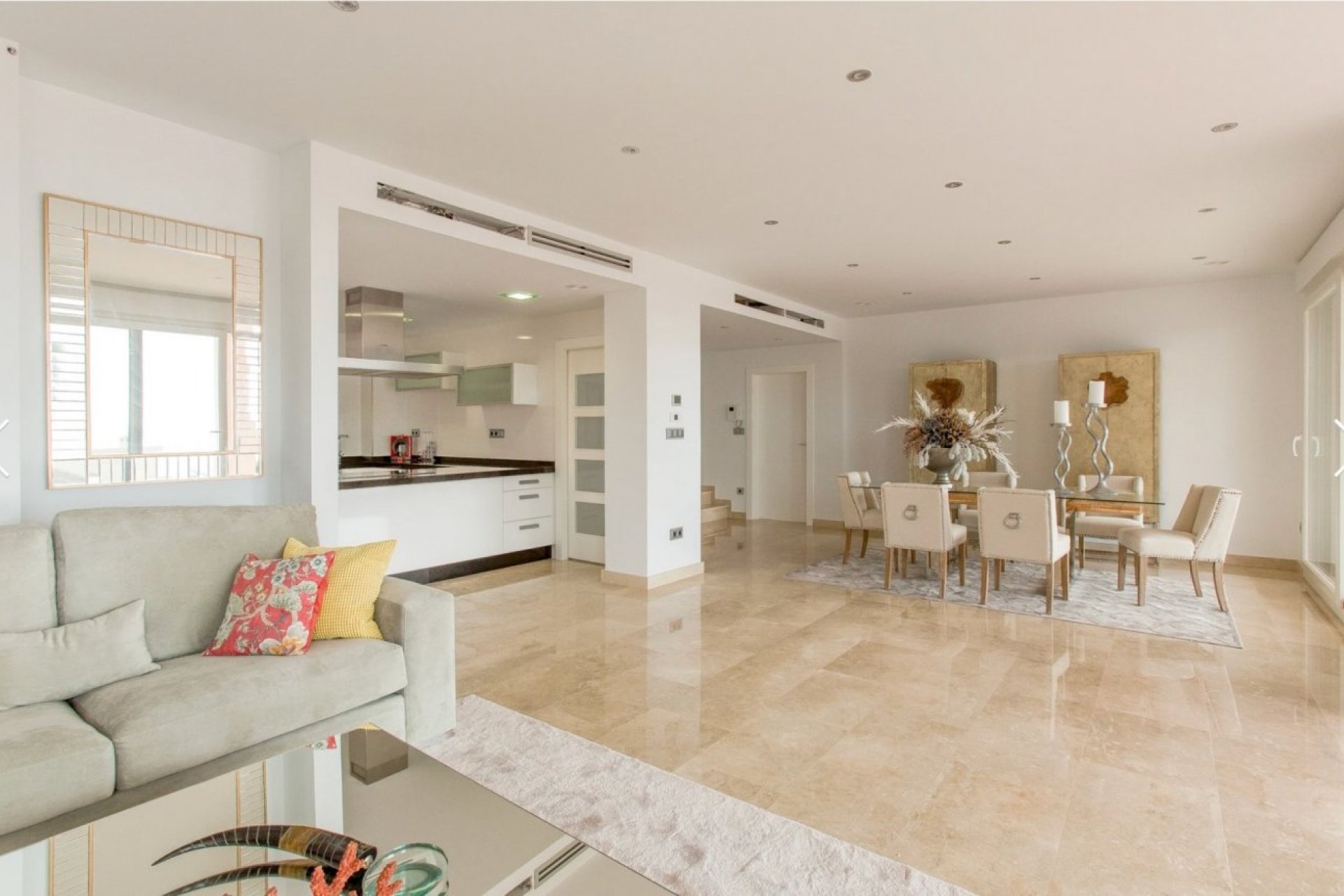 Herverkoop - Villa -
Moraira