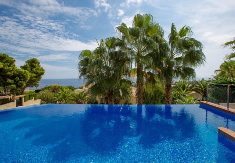 Herverkoop - Villa -
Moraira
