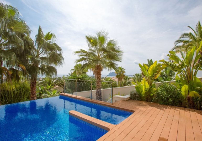 Herverkoop - Villa -
Moraira