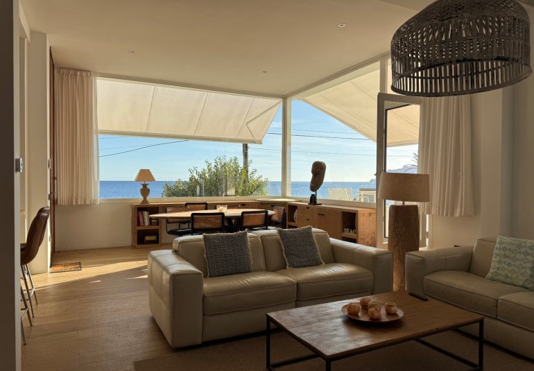 Herverkoop - Villa -
Moraira