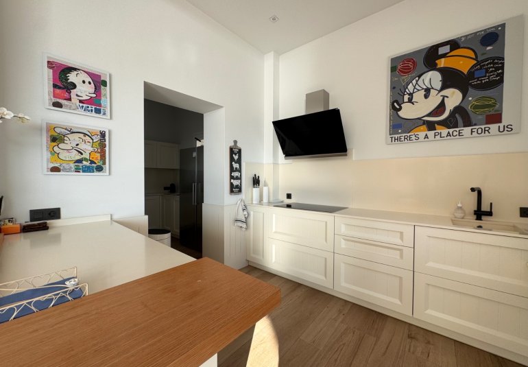 Herverkoop - Villa -
Moraira