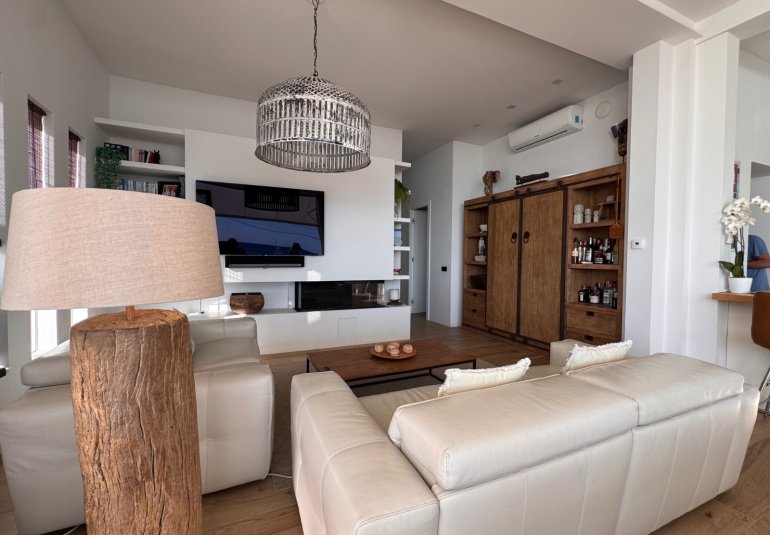 Herverkoop - Villa -
Moraira