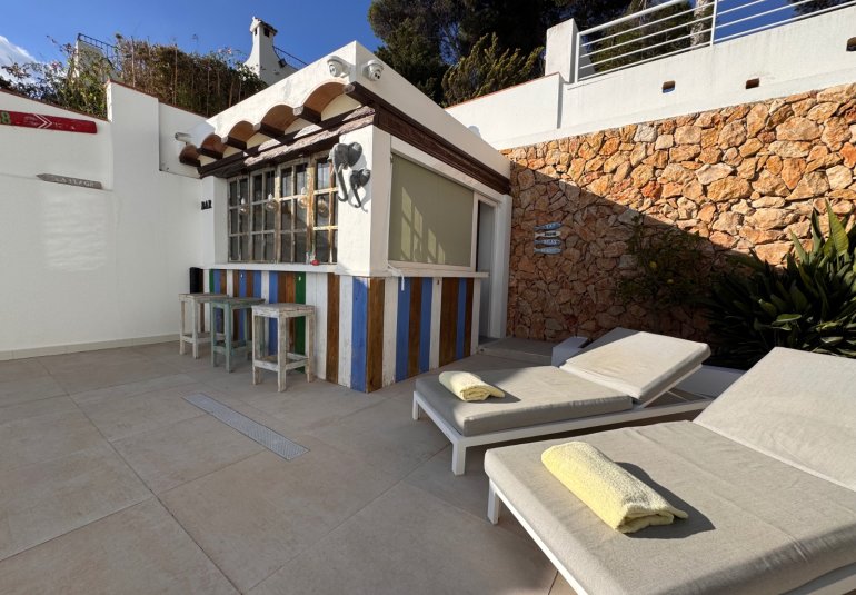 Herverkoop - Villa -
Moraira