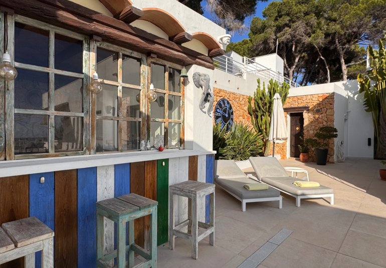 Herverkoop - Villa -
Moraira