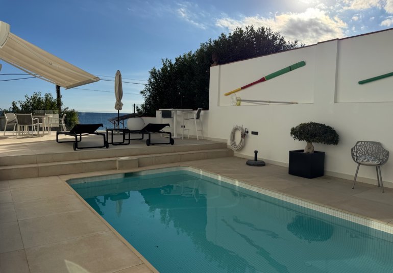 Herverkoop - Villa -
Moraira