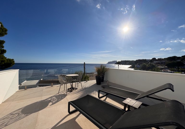 Herverkoop - Villa -
Moraira