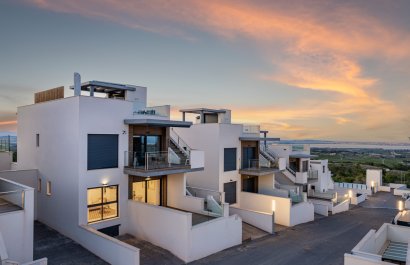 high-bungalow - New Build - San Miguel de Salinas -
                San Miguel de Salinas