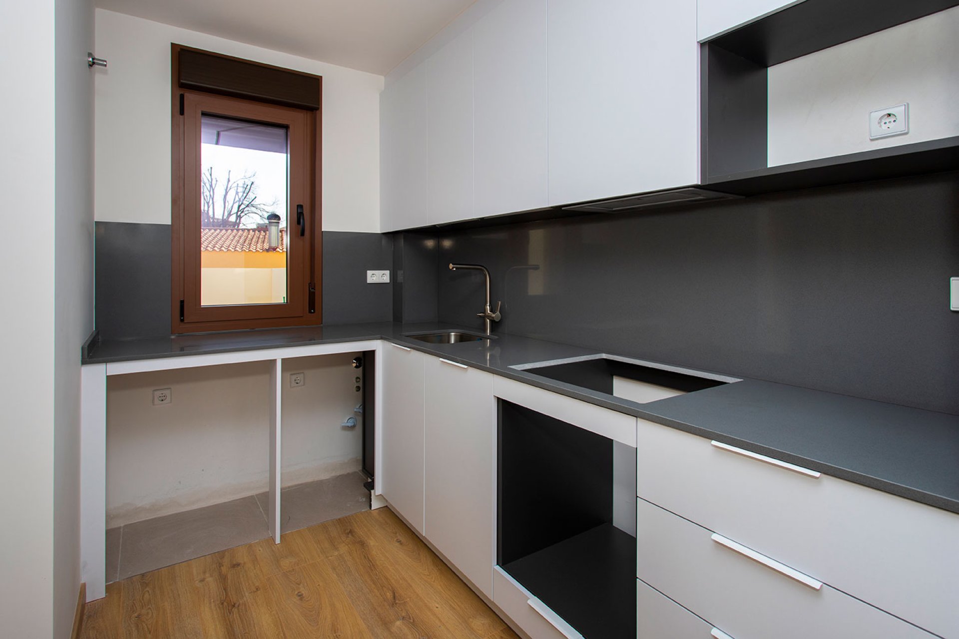 Neue Gebäude - Bungalow -
La Canalosa