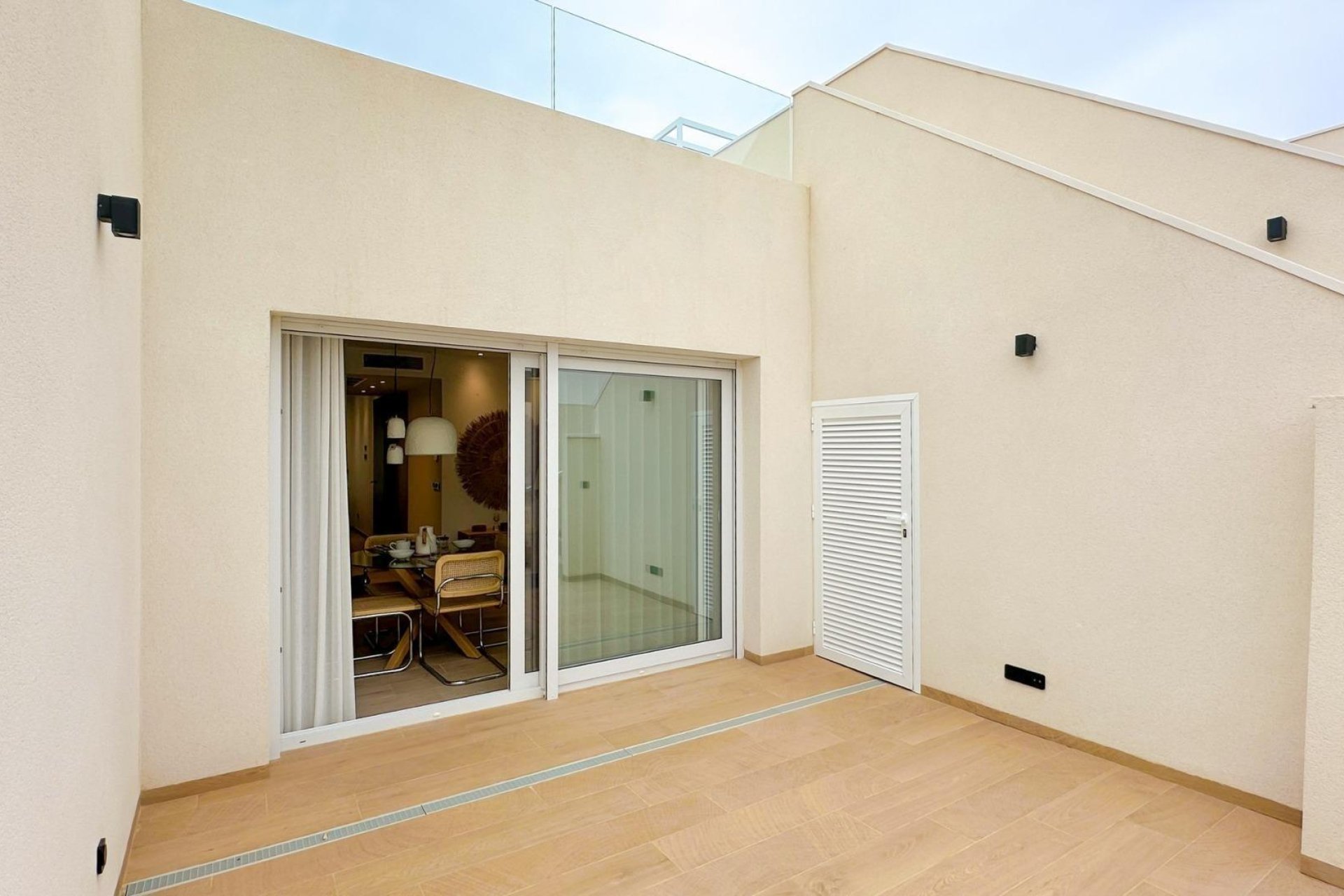 Neue Gebäude - Bungalow -
La Finca Golf