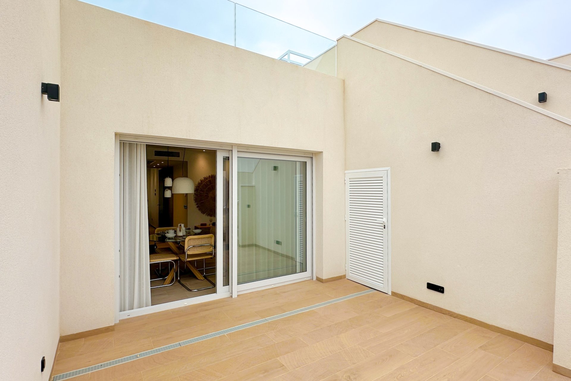 Neue Gebäude - Bungalow -
La Finca Golf