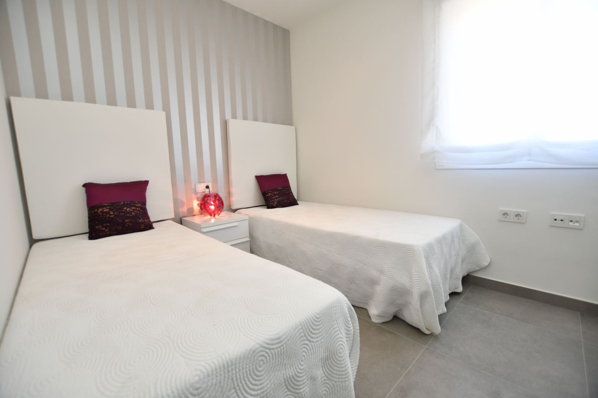 Neue Gebäude - Bungalow -
San Miguel de Salinas