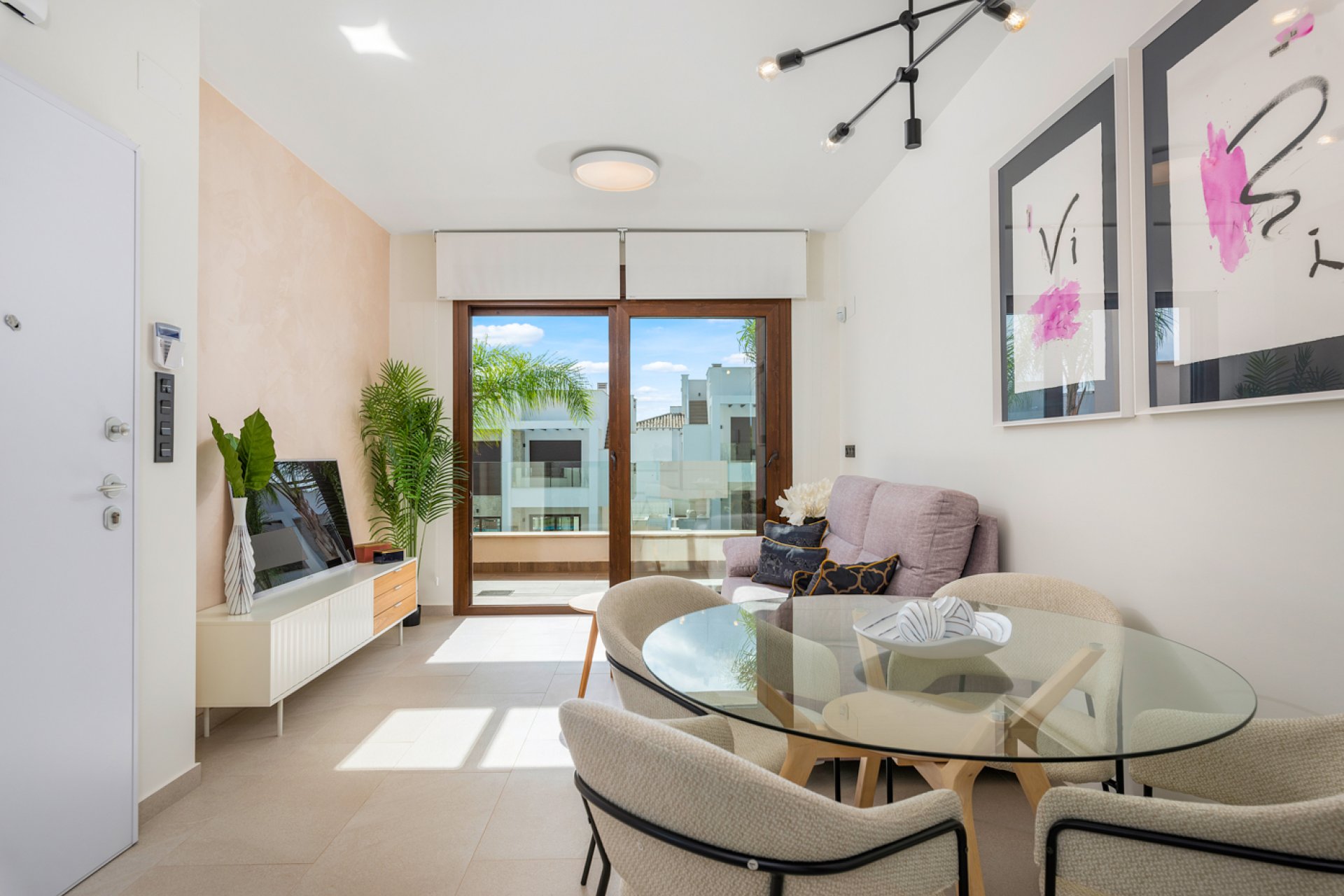 Neue Gebäude - Bungalow -
Torrevieja