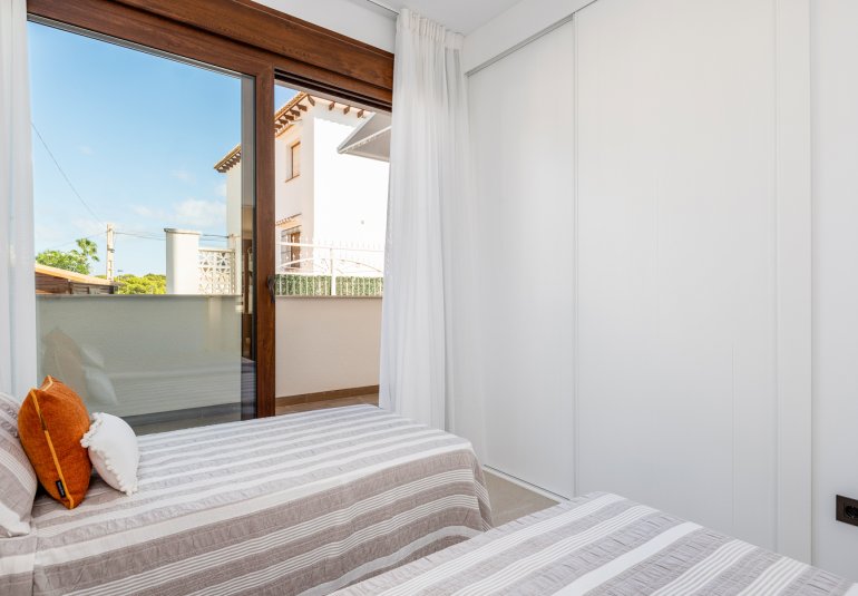 Neue Gebäude - Bungalow -
Torrevieja