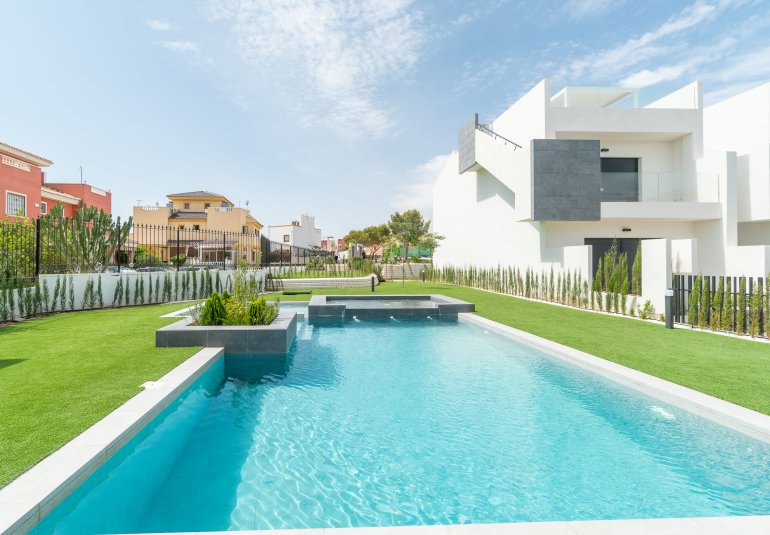 Neue Gebäude - Bungalow -
Torrevieja