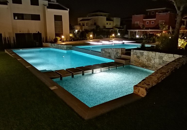 Neue Gebäude - Bungalow -
Torrevieja